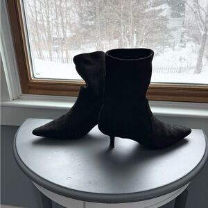 H&M Chic Black Heeled Boots